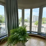 Cosy & Spacious Apartment